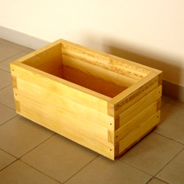 Ящик деревянный для цветов